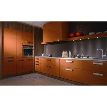 Cabinet de cuisine en orange (zhuv)